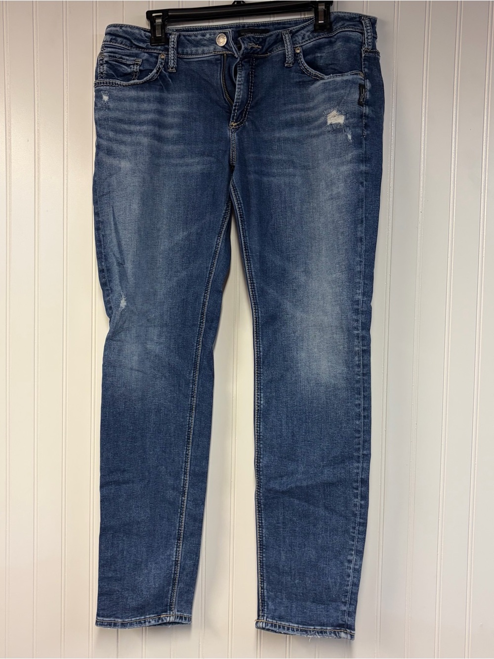 Silver Women’s Mid Wash Blue Slim Jeans Boyfriend 33” x 29”